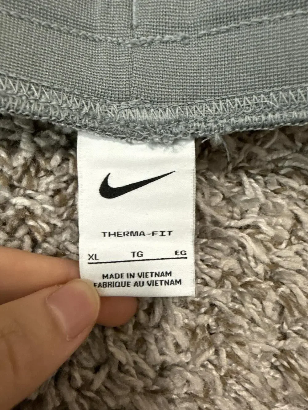 Nike therma fit
